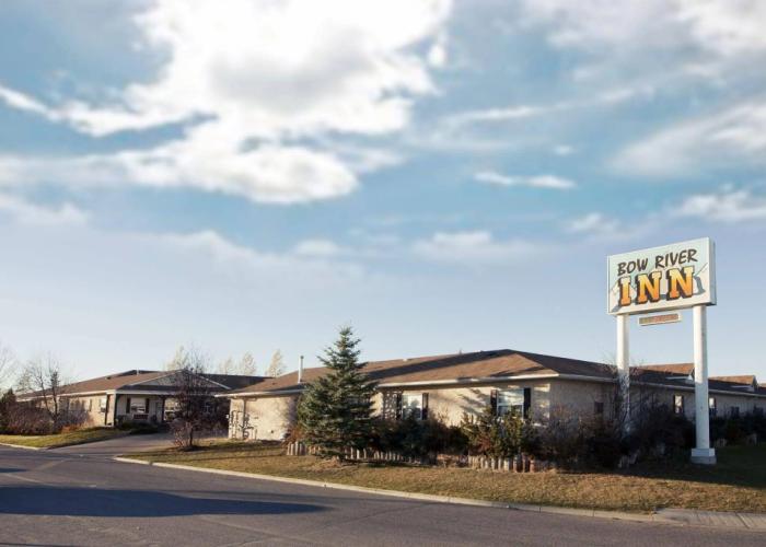Bow River Inn