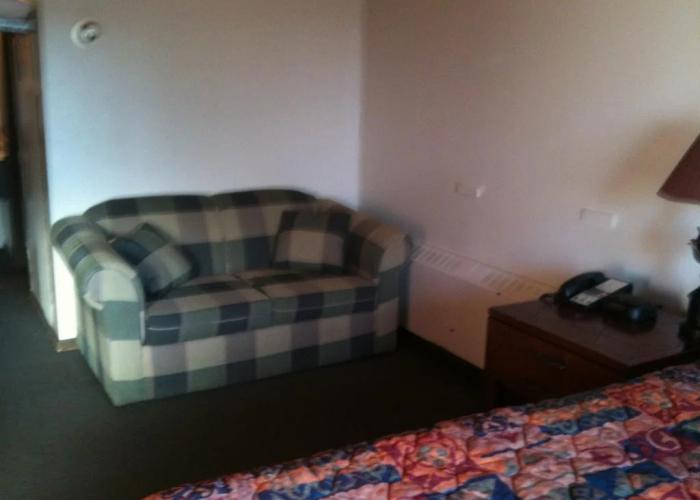 Vegreville Garden Inn