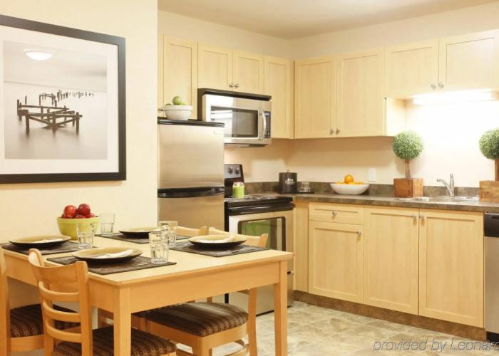 Vegreville Suites