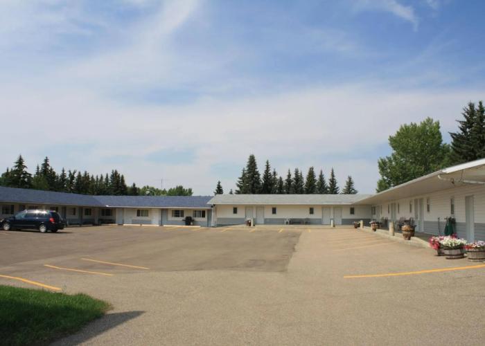 Lamplighter Inn
