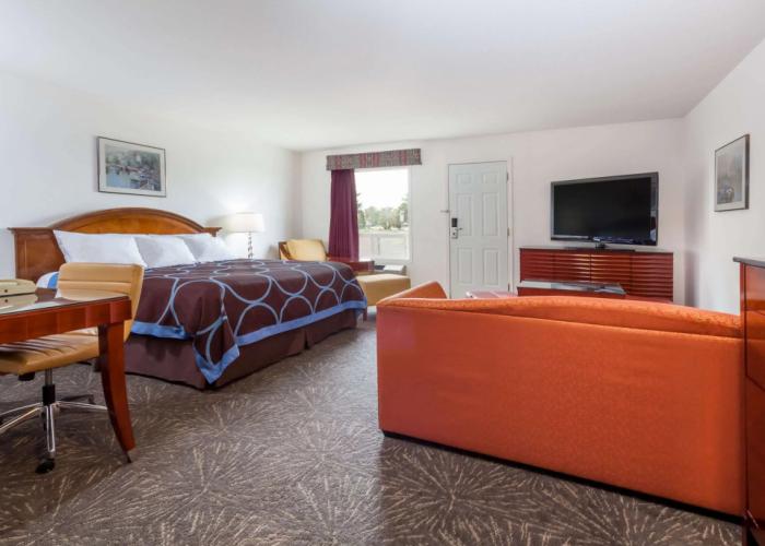 Days Inn by Wyndham Taber