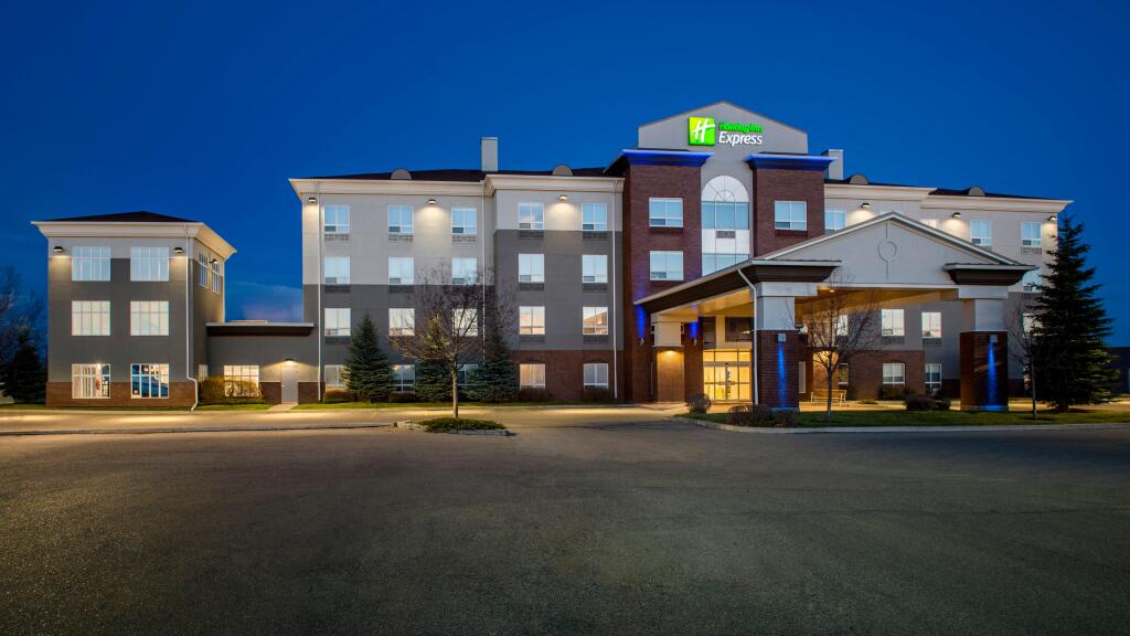 Holiday Inn Express Hotel & Suites Airdrie-Calgary North by IHG