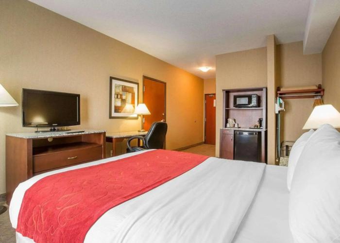 Comfort Inn & Suites