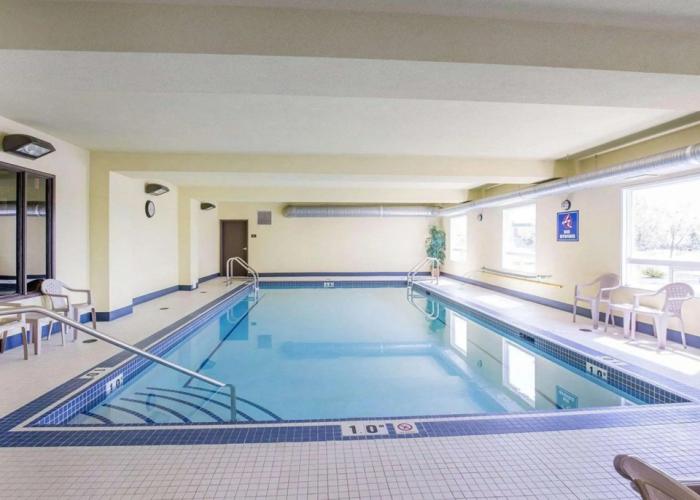 Comfort Inn & Suites