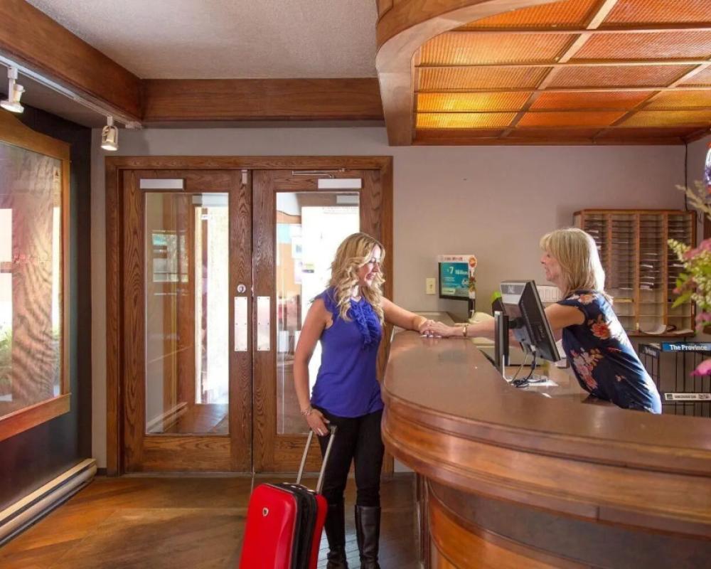 The Lodge at Arrow Lakes