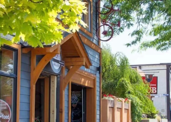The Lodge at Arrow Lakes