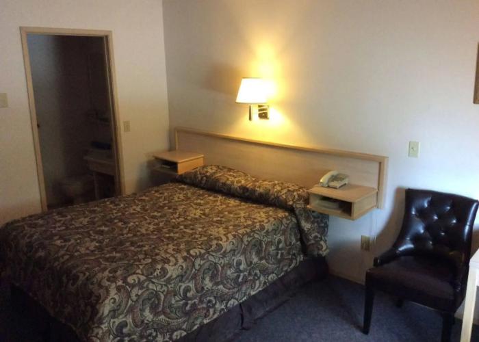 Ace Western Motel