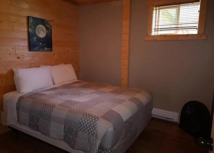 Overlook Inn & Cabins