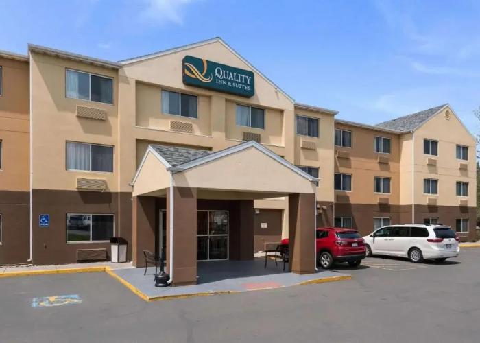 Quality Inn & Suites