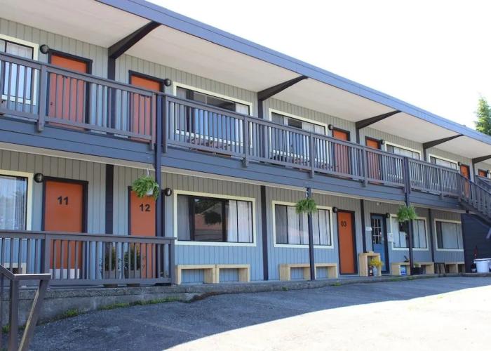 Ucluelet Wildwood Inn