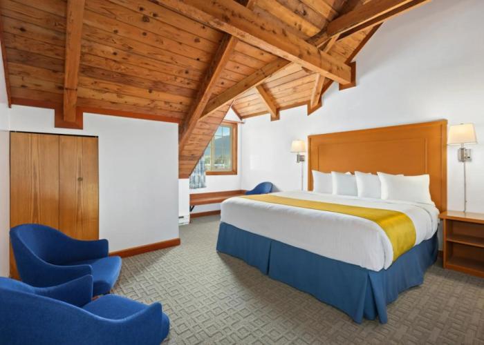 Canadian Princess Lodge & Marina