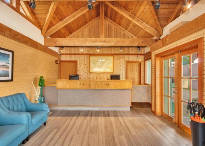Canadian Princess Lodge & Marina