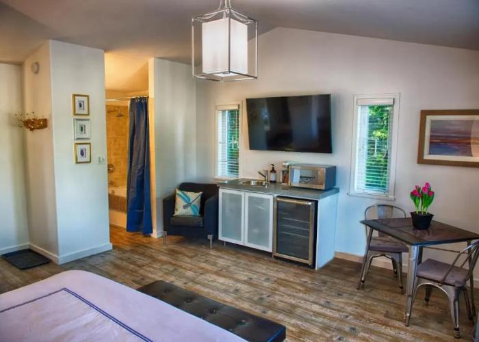 The Francis Boutique Inn