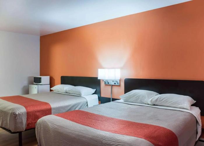 Motel 6 Fort St. John, BC