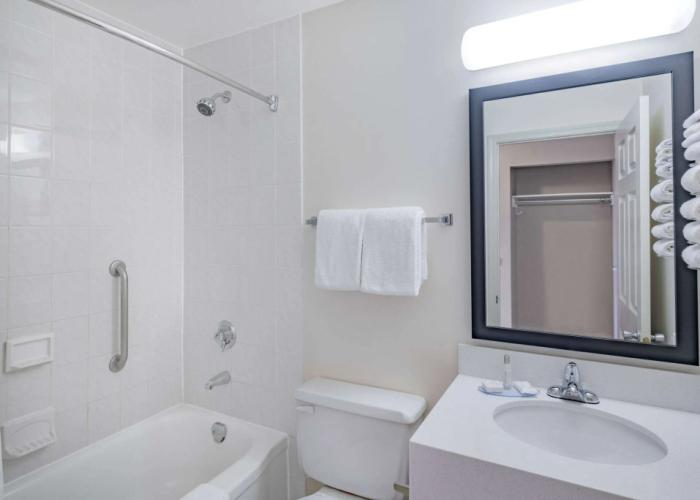 Travelodge by Wyndham Fort St John