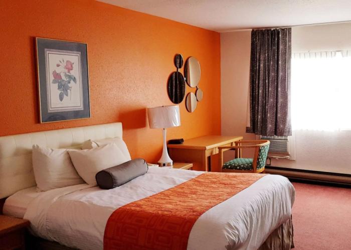 Howard Johnson by Wyndham Fort St. John