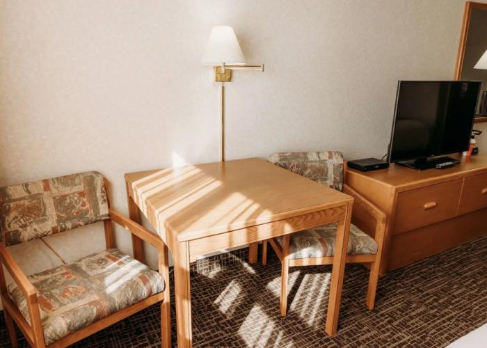 Coast Fort St. John Hotel