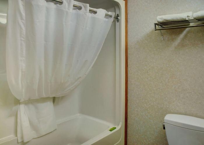 Coast Fort St. John Hotel