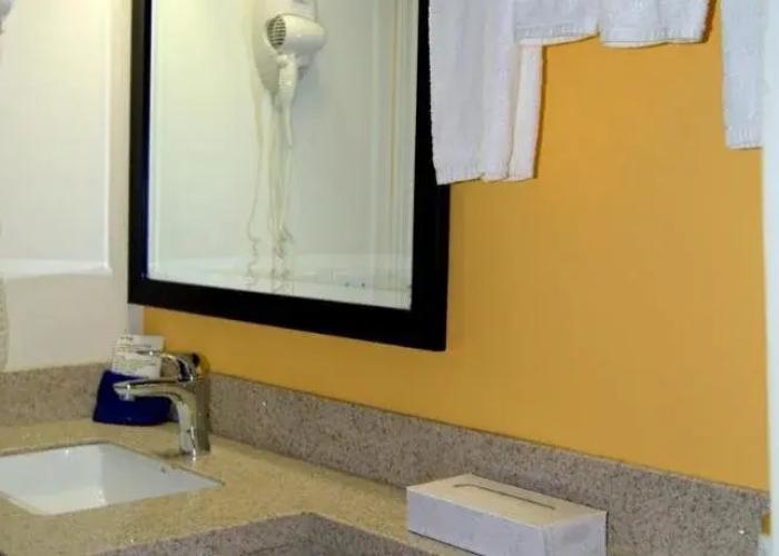 Bay Hill Inns & Suites, Neepawa