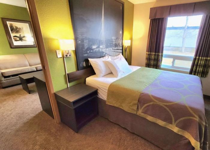 Super 8 by Wyndham Portage La Prairie MB