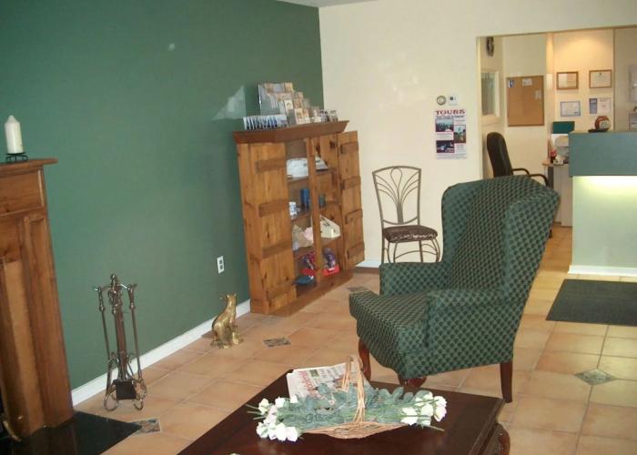 Annapolis Royal Inn & Suites