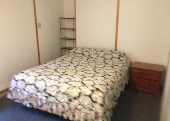 Sea Breeze Cottages & Motel