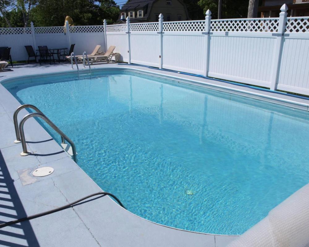 фото MacKenzie's Motel & Cottages