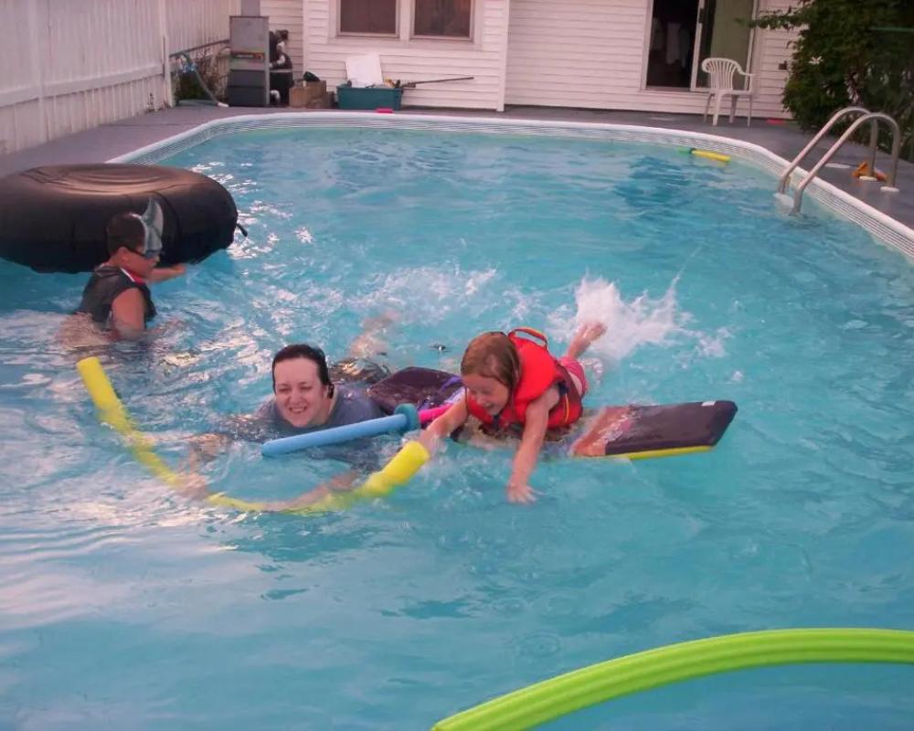 фото MacKenzie's Motel & Cottages