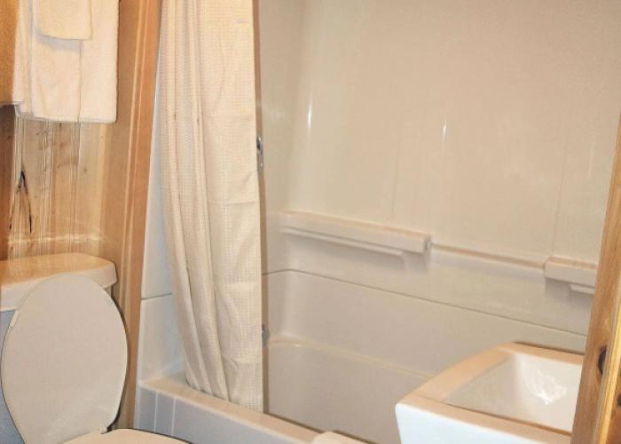 MacKenzie's Motel & Cottages