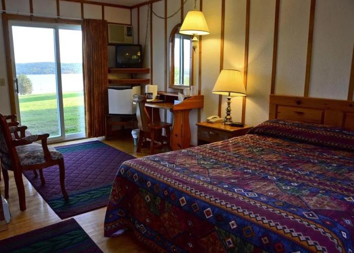 Baddeck Inn