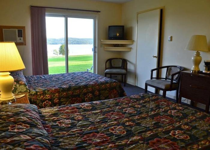 Baddeck Inn