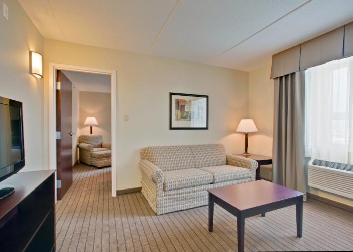 Comfort Inn & Suites