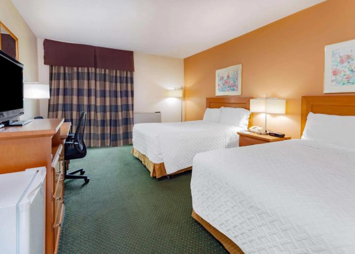 Travelodge by Wyndham Bracebridge