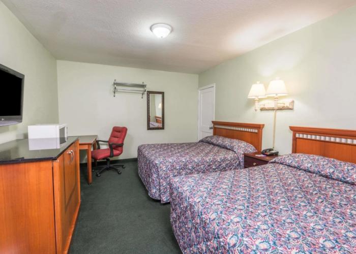 Knights Inn Bracebridge