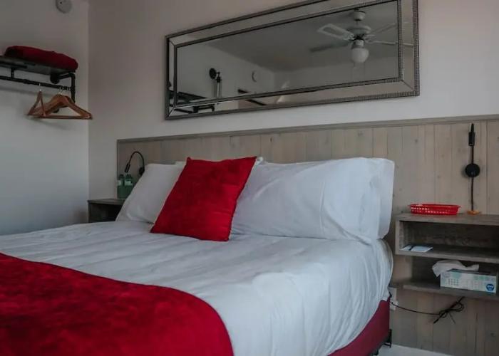 Auberge Lac du Pin Rouge