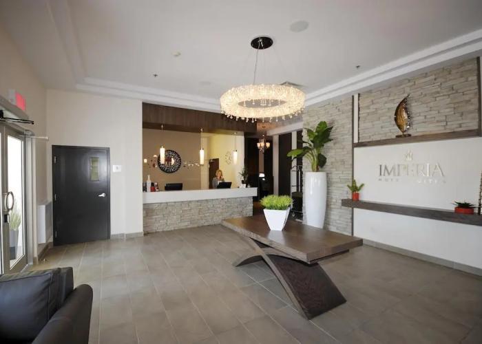 Imperia Hotel & Suites Terrebonne