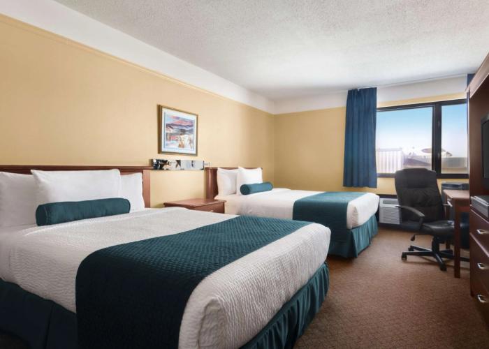 Days Inn & Conference Centre by Wyndham Blainville