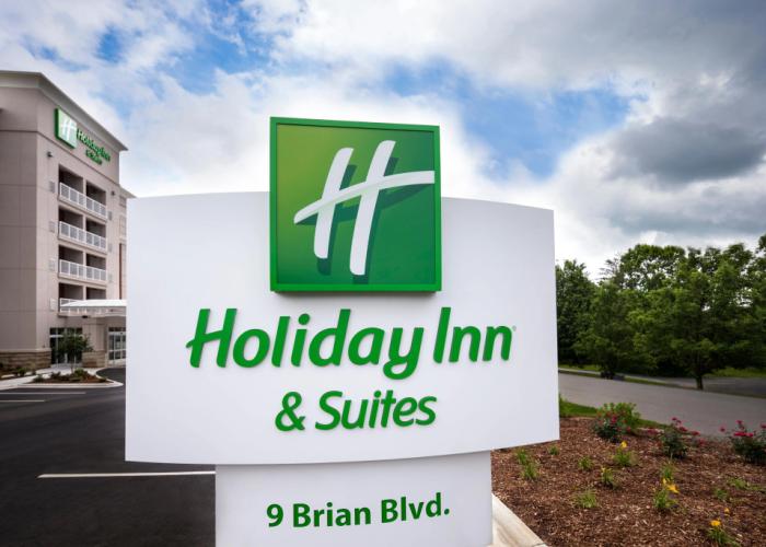 Holiday Inn & Suites Arden - Asheville Airport by IHG