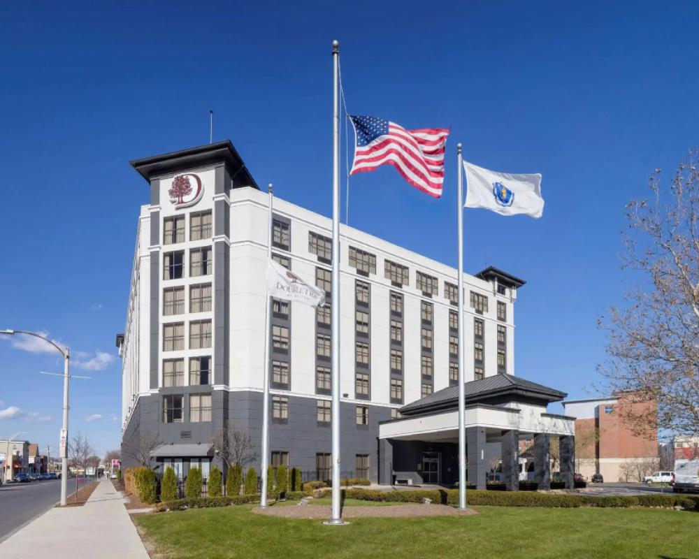 Doubletree By Hilton Boston Logan Airport Chelsea