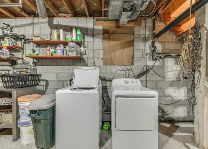 Cloudcroft Cabin Vacation Rental: 3 Mi to Skiing!