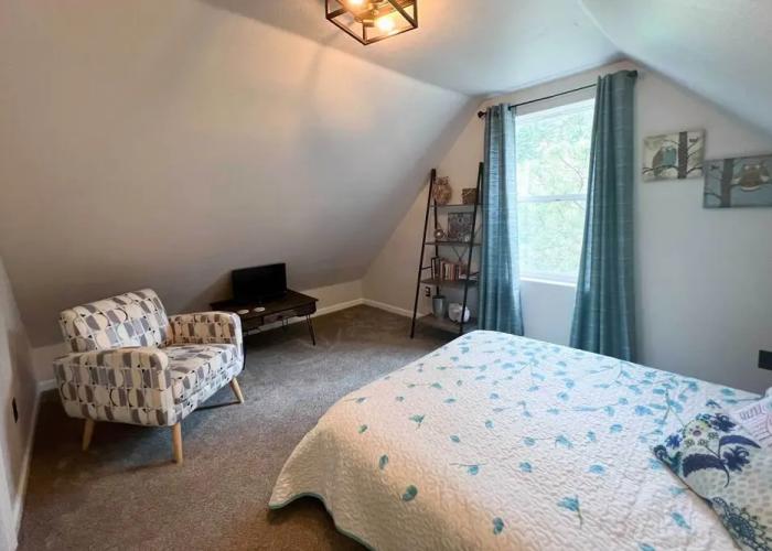 On the Rocks - A Modern Home w/ Decks & Views