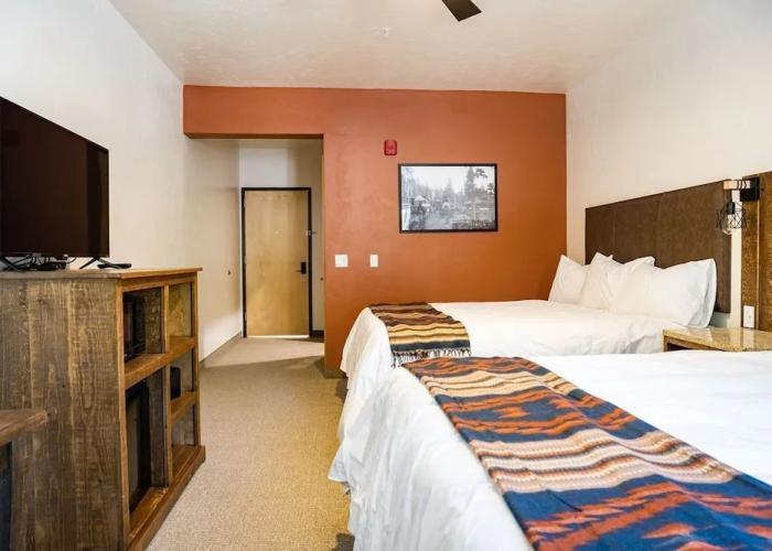 Grand Cloudcroft Hotel