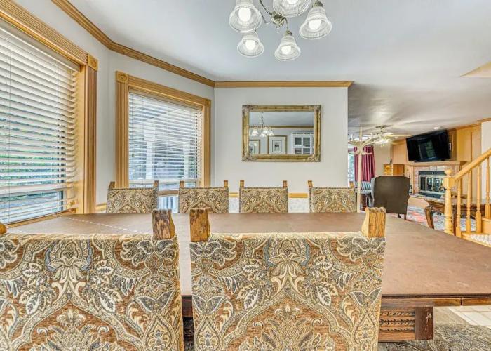 < 1 Mi to The Lodge: Cloudcroft Home w/ Fireplace