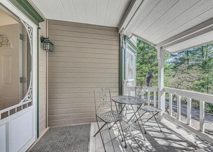 < 1 Mi to The Lodge: Cloudcroft Home w/ Fireplace