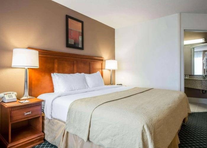 Quality Inn Colchester - Burlington
