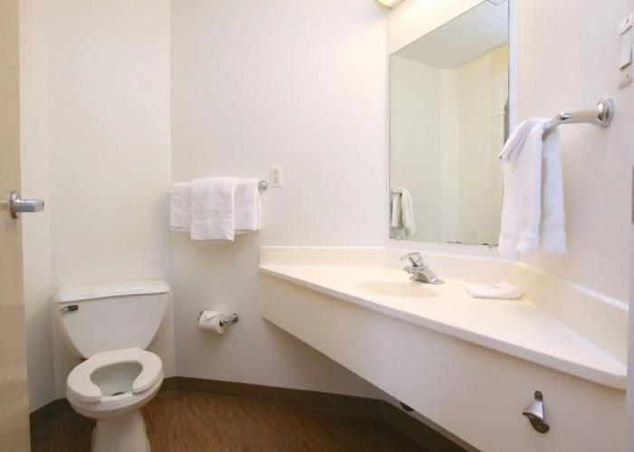 Motel 6 Colchester, VT - Burlington