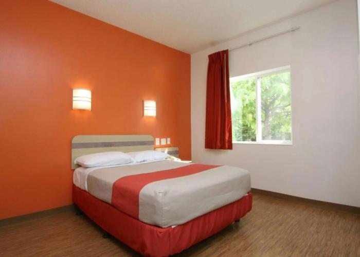 Motel 6 Colchester, VT - Burlington