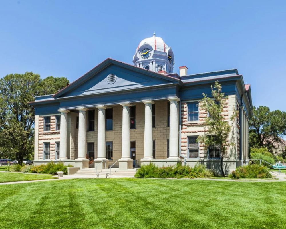 Fort Davis Inn & R.V. Park