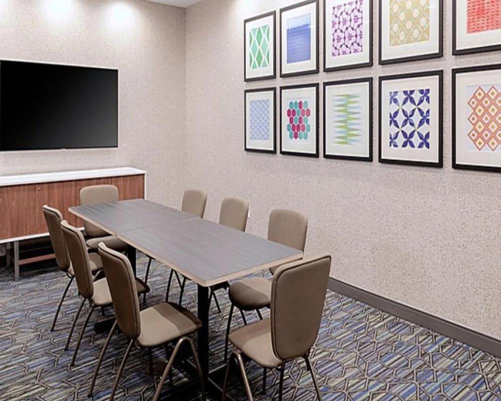фото Holiday Inn Express & Suites Phoenix East - Gilbert by IHG