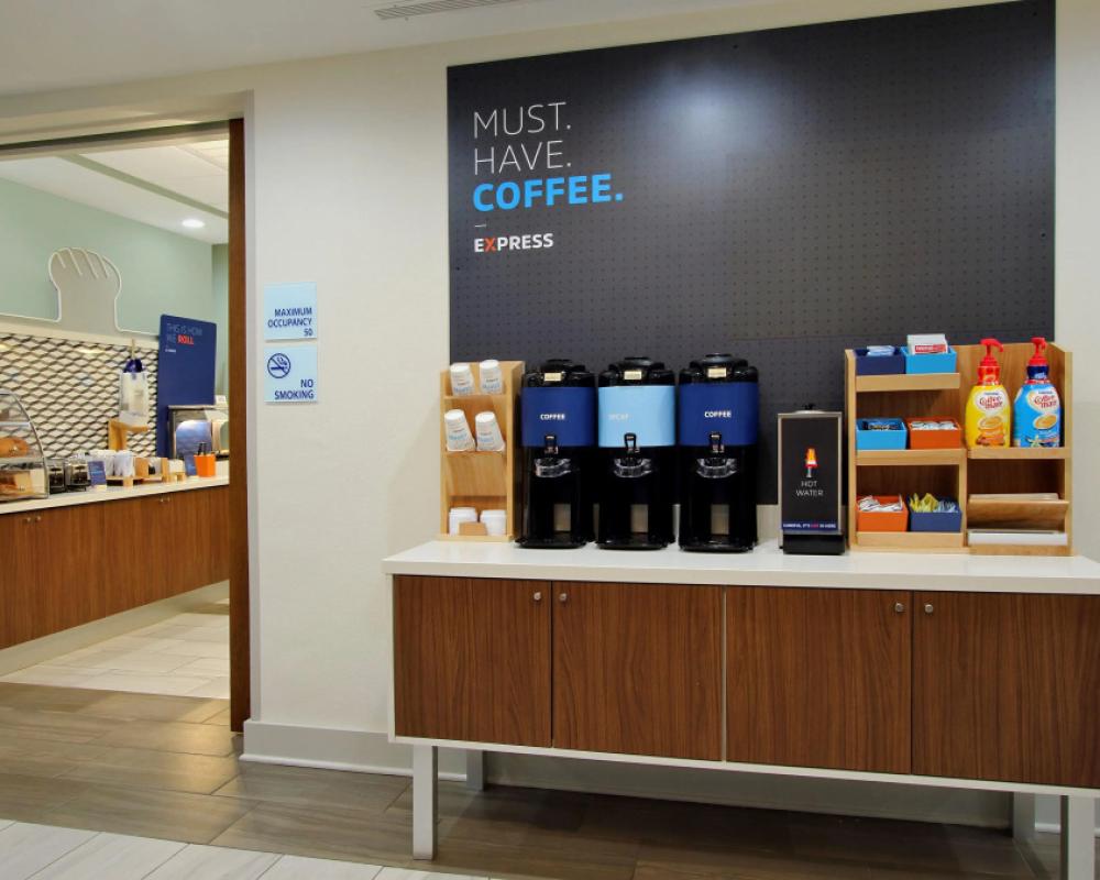 фото Holiday Inn Express & Suites Phoenix East - Gilbert by IHG